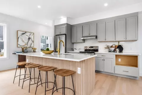 Kitchen - 30 Emerald Rd, Nahant, MA 01908 photo 2 of 3