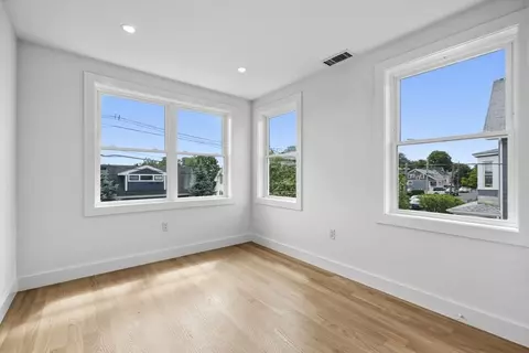 Bedroom - 30 Emerald Rd, Nahant, MA 01908 photo 4 of 6