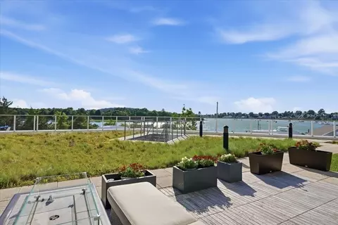 View/Area - 10 Shipyard Dr #212, Hingham, MA 02043 photo 2 of 4