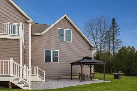 Exterior - 195 Lower Gore Dr, Webster, MA 01570 photo 8 of 8