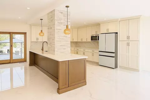 Kitchen - 195 Lower Gore Dr, Webster, MA 01570 photo 1 of 2