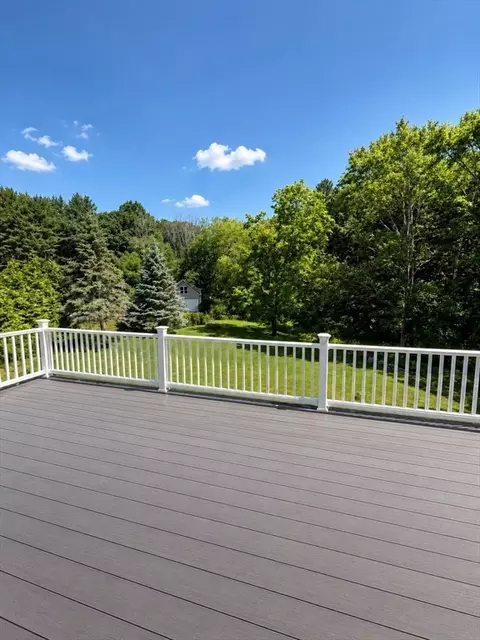 Exterior - 195 Lower Gore Dr, Webster, MA 01570 photo 4 of 8