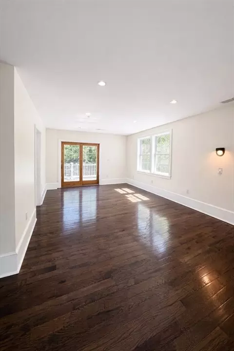 Living - 195 Lower Gore Dr, Webster, MA 01570 photo 3 of 3