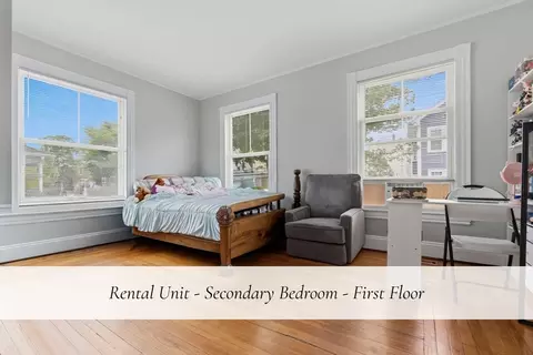 Bedroom - 32 Ocean St, Beverly, MA 01915 photo 4 of 4