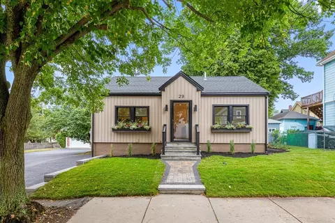 29 Fairfield St, Medford, MA 02155