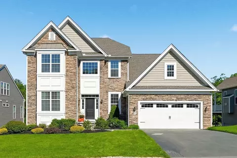 49 Pine Tree Dr #49, Methuen, MA 01844