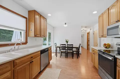 479 Massasoit Rd, Worcester, MA 01604 photo 10