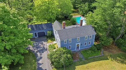 313 Berlin Rd, Bolton, MA 01740
