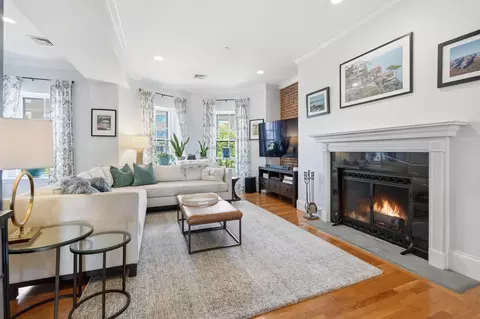 754 Tremont St #4, Boston, MA 02118