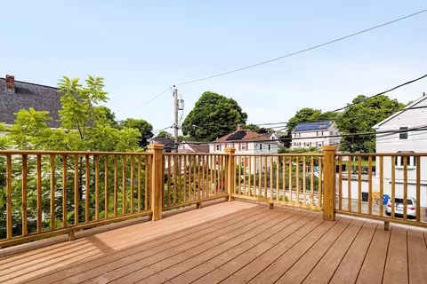 26 Maple St #B, Stoneham, MA 02180 photo 24