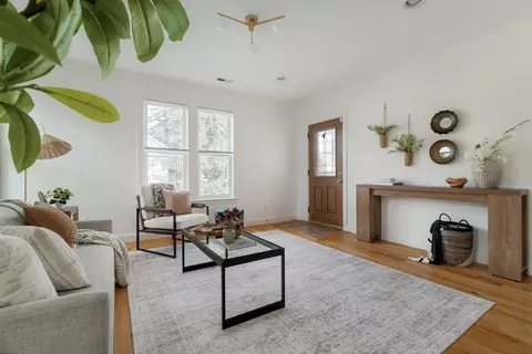 26 Maple St #B, Stoneham, MA 02180 photo 5