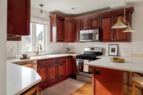 26 Maple St #B, Stoneham, MA 02180 photo 13