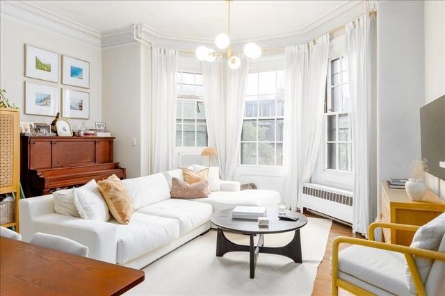 133 Marlborough St #7, Boston, MA 02116