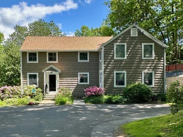 76 Laurel St #A, Greenfield, MA 01301