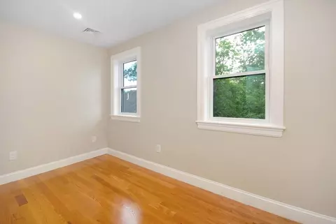 9 Ledge St, Melrose, MA 02176 photo 20
