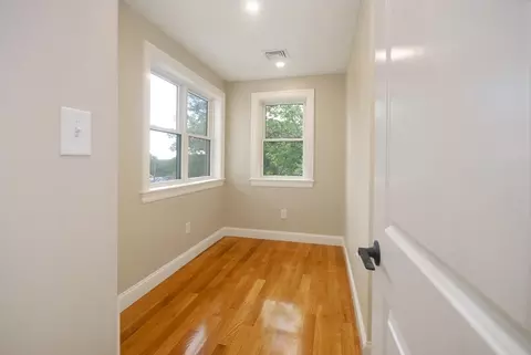 9 Ledge St, Melrose, MA 02176 photo 16