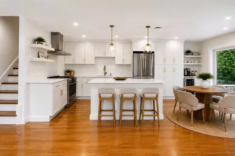 9 Ledge St, Melrose, MA 02176 photo 5