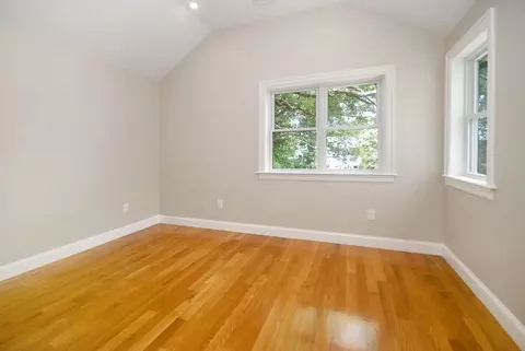 9 Ledge St, Melrose, MA 02176 photo 22