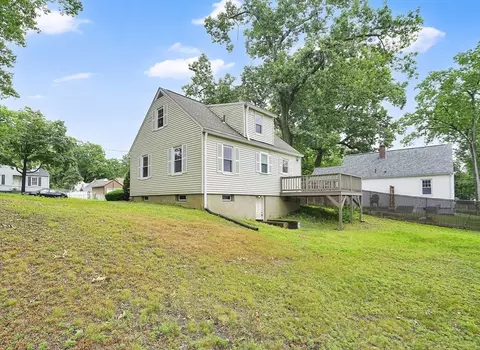328 Hartwick St, Springfield, MA 01108 photo 34