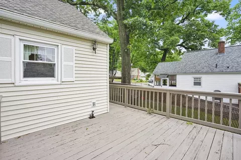 328 Hartwick St, Springfield, MA 01108 photo 32