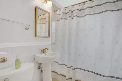 328 Hartwick St, Springfield, MA 01108 photo 13