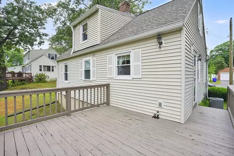 328 Hartwick St, Springfield, MA 01108 photo 33