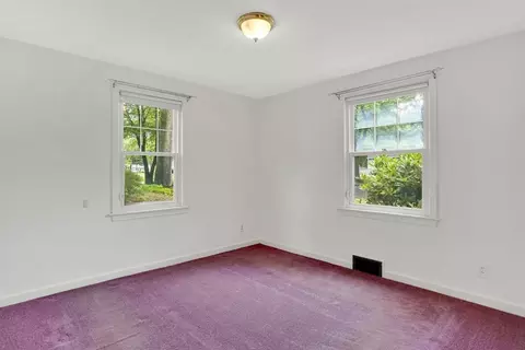 328 Hartwick St, Springfield, MA 01108 photo 15
