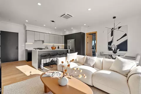 388 Washington St #401, Quincy, MA 02169