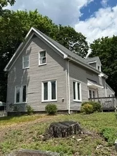 111 Hawthorne St, Weymouth, MA 02189