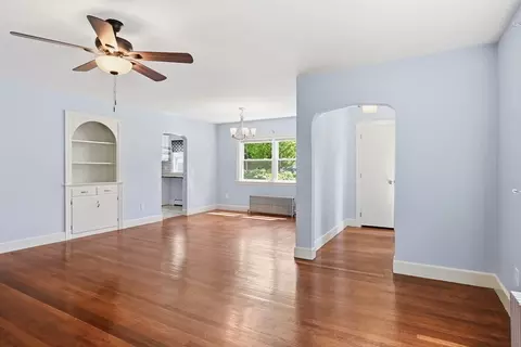 Living - 18 Wright St, Palmer, MA 01069 photo 2 of 4