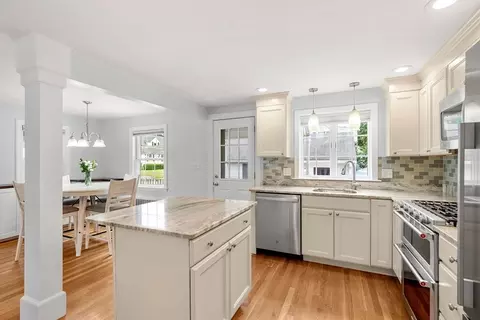 151 Dodge St, Beverly, MA 01915 photo 4