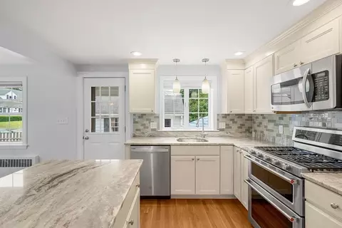 151 Dodge St, Beverly, MA 01915 photo 6