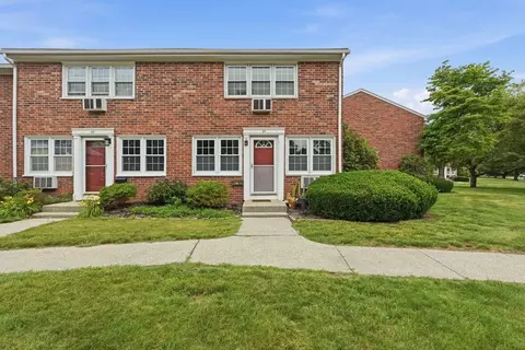 540 Granby Rd #21, South Hadley, MA 01075
