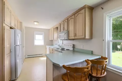 8 Knowles Rd, Worcester, MA 01602 photo 12