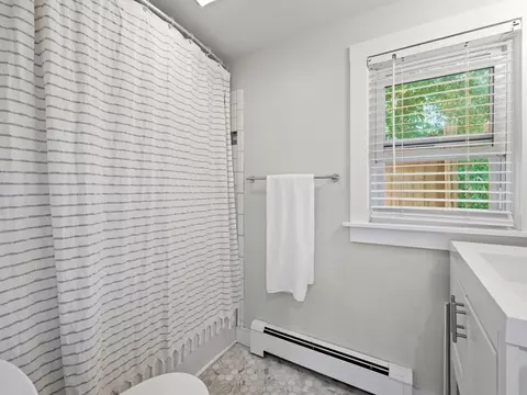 Bath - 57 Overlook Rd, Marblehead, MA 01945 photo 1 of 3