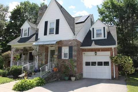 30 Marwood Rd, Worcester, MA 01602