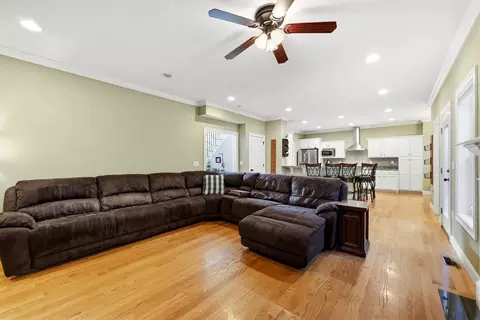 34 Bissonnette Cir, Southampton, MA 01073 photo 12