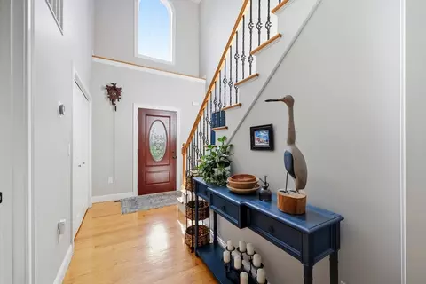 34 Bissonnette Cir, Southampton, MA 01073 photo 3