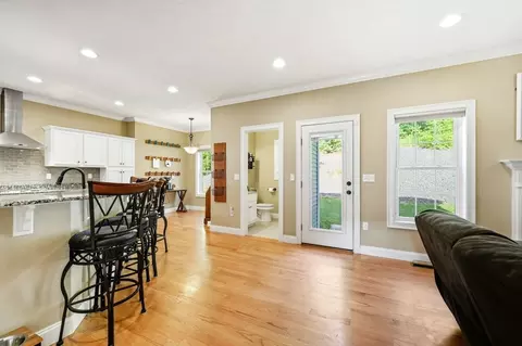 34 Bissonnette Cir, Southampton, MA 01073 photo 6