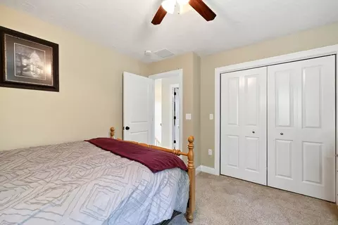 34 Bissonnette Cir, Southampton, MA 01073 photo 28