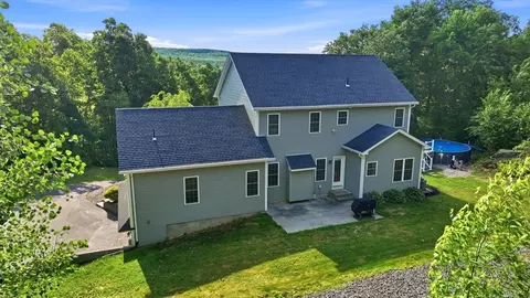 34 Bissonnette Cir, Southampton, MA 01073 photo 41