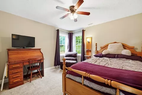 34 Bissonnette Cir, Southampton, MA 01073 photo 26