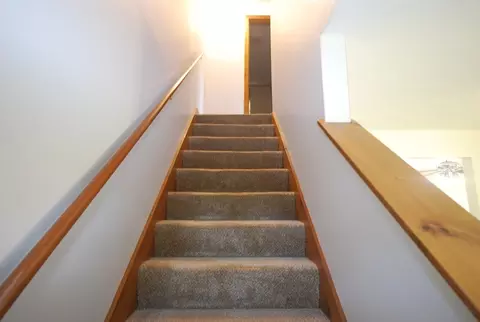 Entry Way - 44-46 Middle St, Springfield, MA 01104 photo 1 of 2