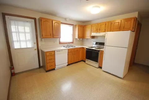 Kitchen - 44-46 Middle St, Springfield, MA 01104 photo 3 of 4