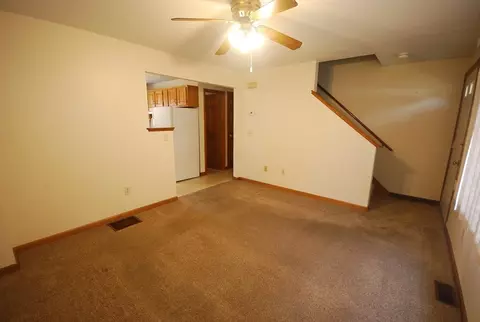 Living - 44-46 Middle St, Springfield, MA 01104 photo 5 of 5