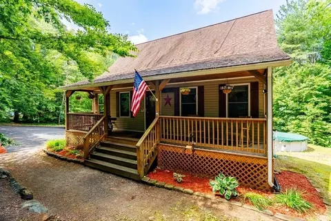 40 Lake Mattawa Rd, Orange, MA 01364