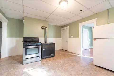 414 Rathbun St, Woonsocket, RI 02895 photo 26