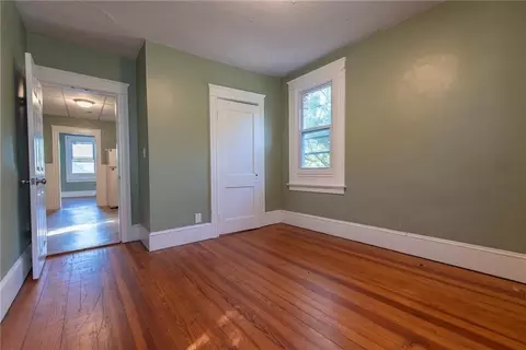 414 Rathbun St, Woonsocket, RI 02895 photo 32