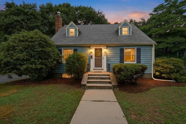 8 Brackett Ave, Stoneham, MA 02180