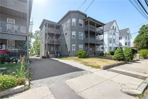 420 Rathbun St, Woonsocket, RI 02895